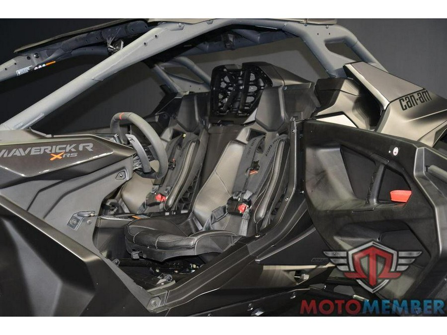 2025 Can-Am Maverick R X RS with Smart-Shox