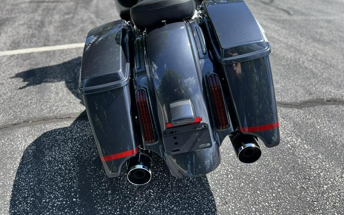 FLHXSE 2019 CVO Street Glide