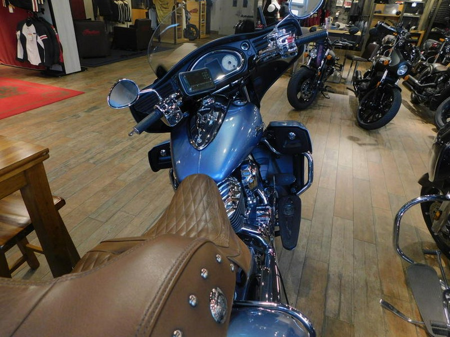 2016 Indian Motorcycle® Roadmaster® Blue Diamond