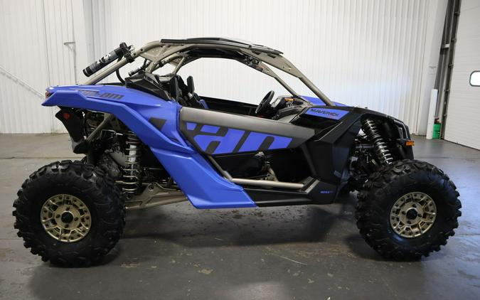 2024 Can-Am® Maverick X3 X rs Turbo RR Dazzling Blue & Carbon Black