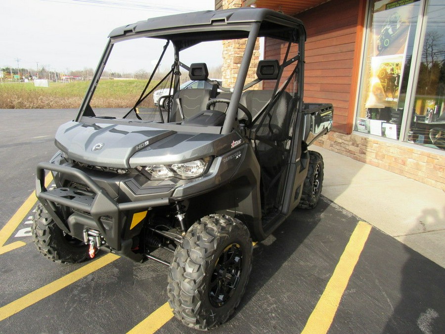 2024 Can-Am® Defender XT HD9