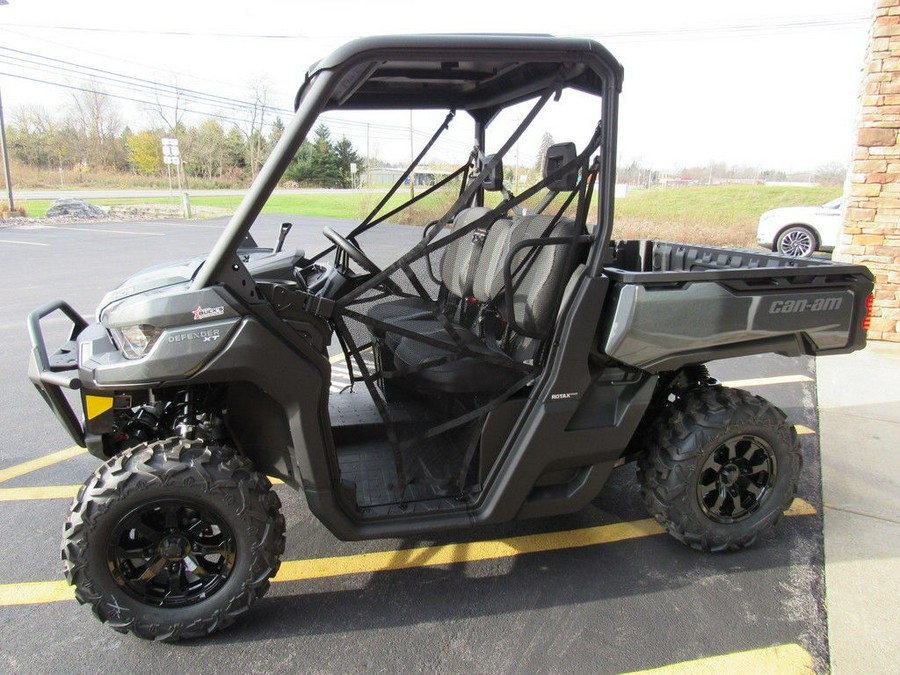 2024 Can-Am® Defender XT HD9