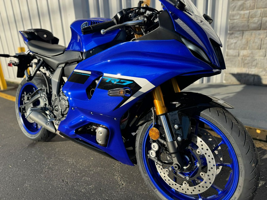 2025 Yamaha YZF-R7