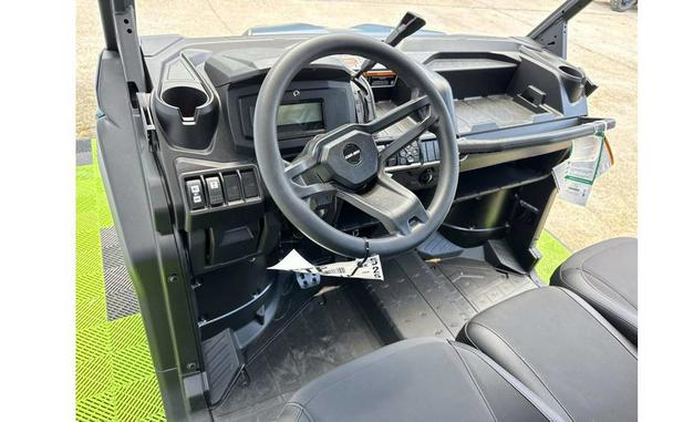 2026 Can-Am DEFENDER XT HD9