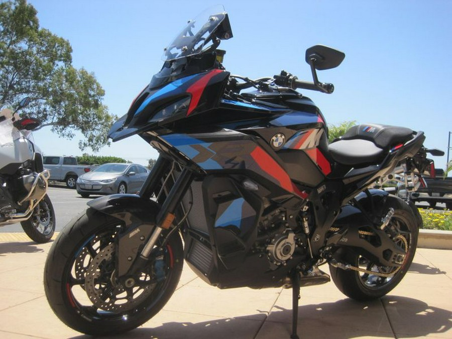 2026 BMW M 1000 XR