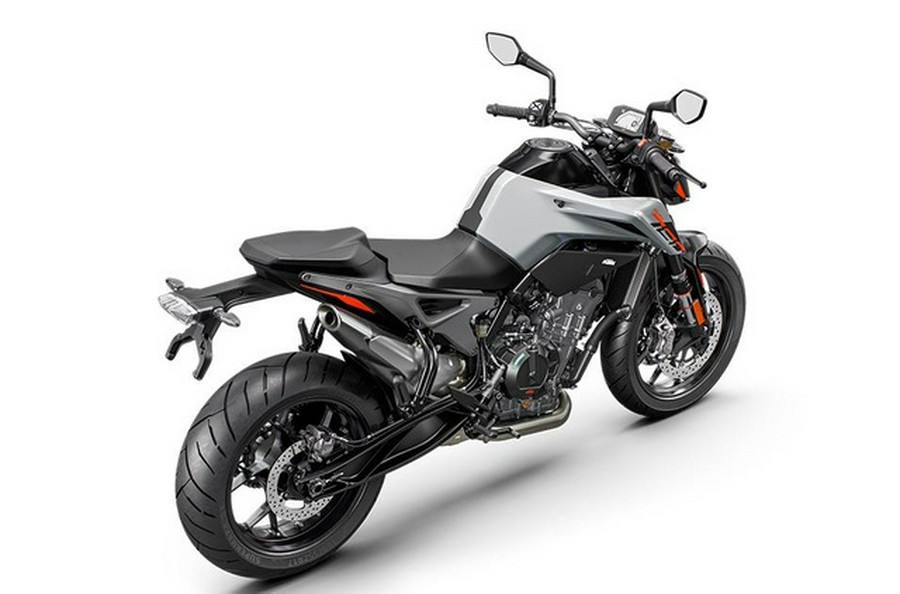 2024 KTM Duke 790