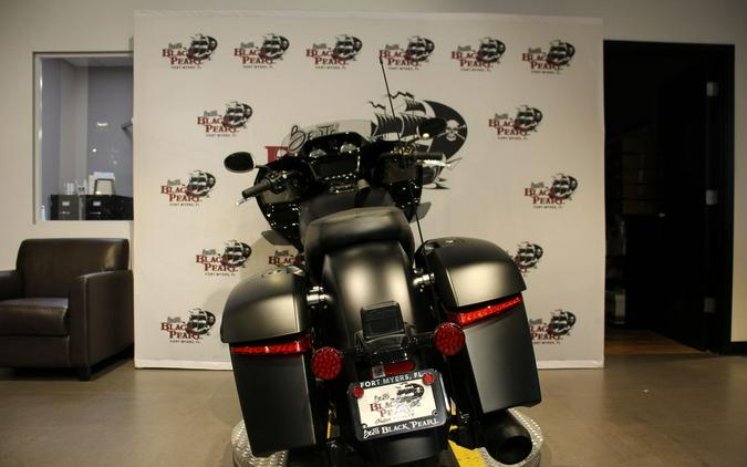 2025 Indian Motorcycle® CHALLENGER DARK HORSE, 49ST