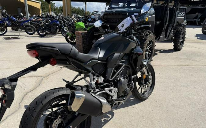 2025 Honda CB300R