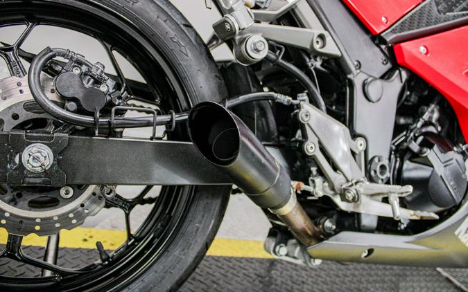 2016 Kawasaki Ninja 300