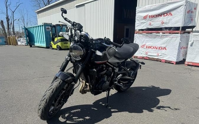 2025 Triumph Trident 660 Jet Black