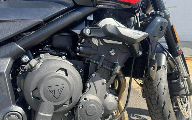 2025 Triumph Trident 660 Jet Black