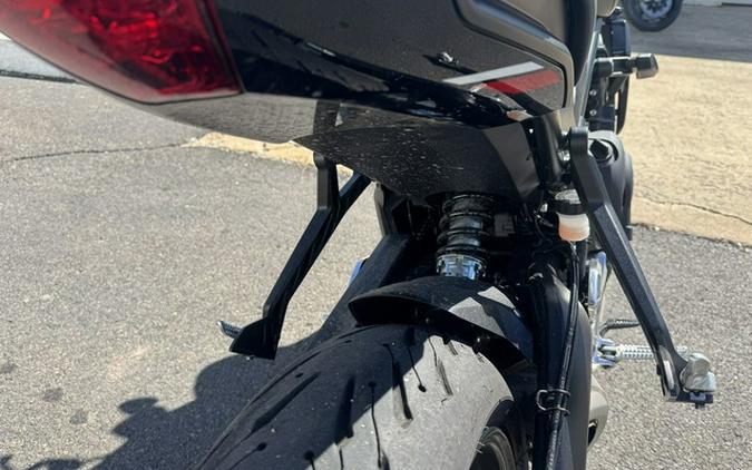 2025 Triumph Trident 660 Jet Black