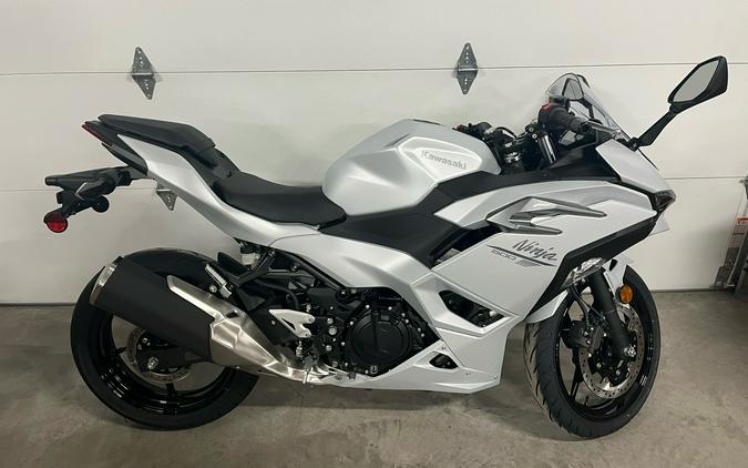 2024 Kawasaki Ninja 500 ABS