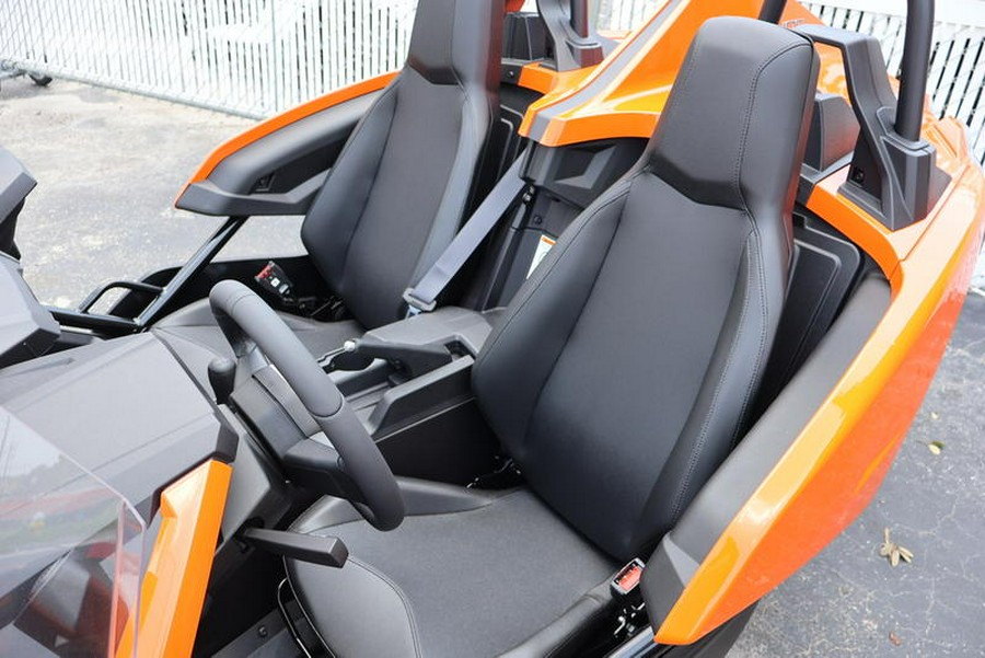 2024 Polaris Slingshot® SLINGSHOT SL MANUAL