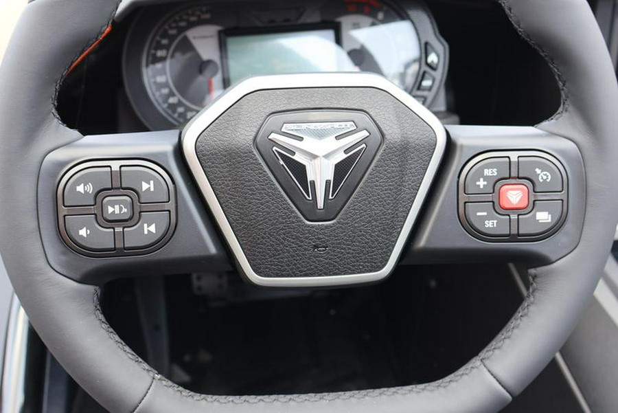 2024 Polaris Slingshot® SLINGSHOT SL MANUAL