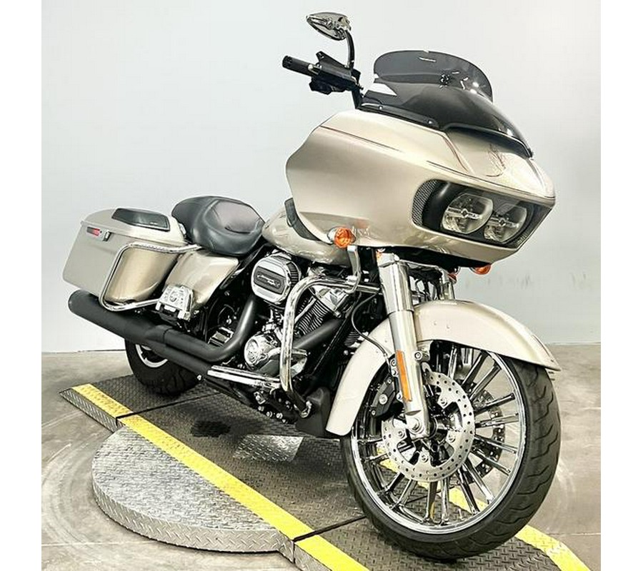 2018 Harley-Davidson® FLTRX - Road Glide®