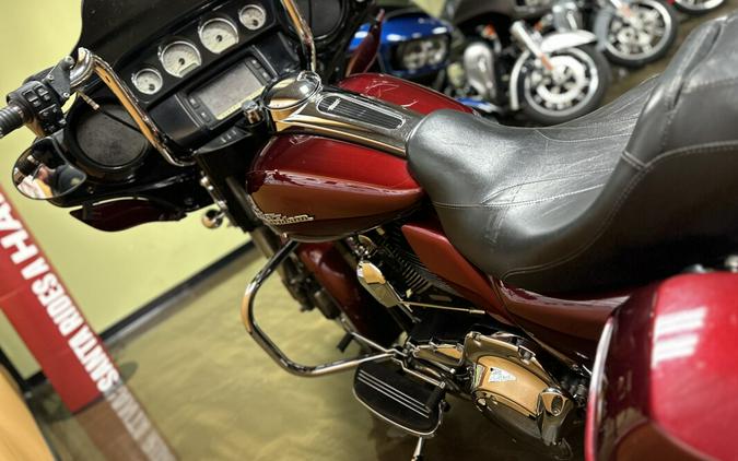FLHXS 2014 Street Glide® Special