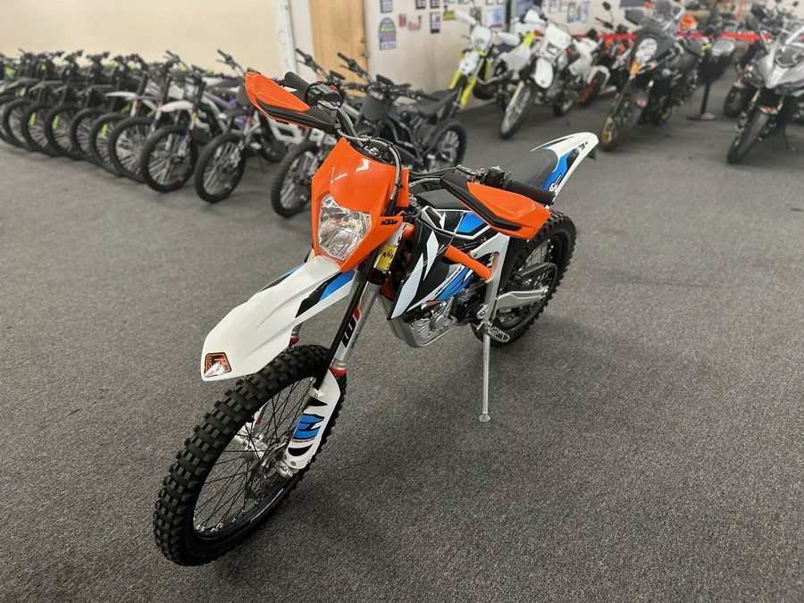 2022 KTM Freeride E-XC