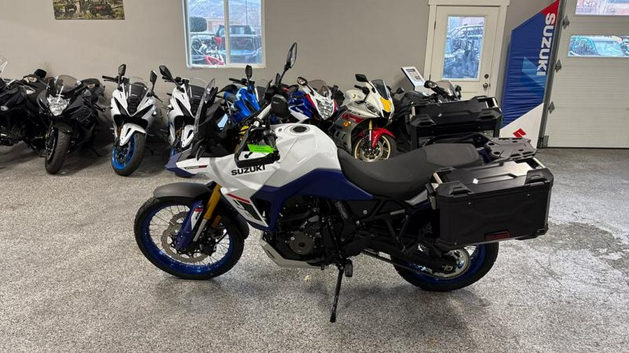 2025 Suzuki V-Strom 800DE Adventure