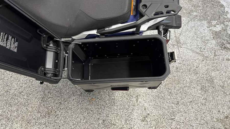 2025 Suzuki V-Strom 800DE Adventure