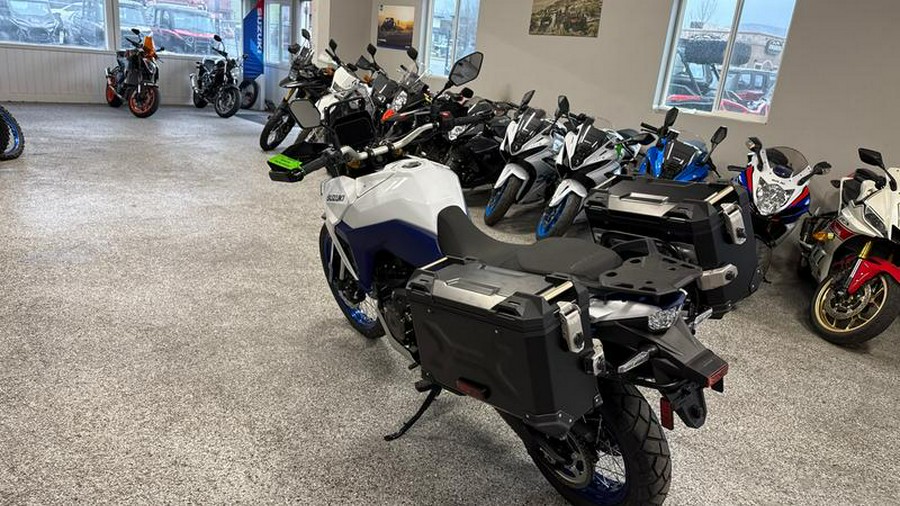 2025 Suzuki V-Strom 800DE Adventure
