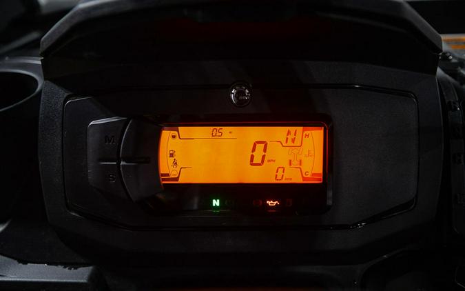 2025 Can-Am Defender XT HD10