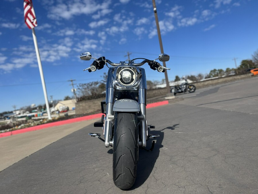 2026 Harley-Davidson® FLFB Fat Boy® DRK BILIARD GRY