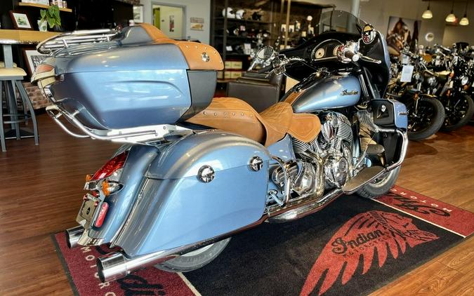 2016 Indian Motorcycle® Roadmaster® Blue Diamond