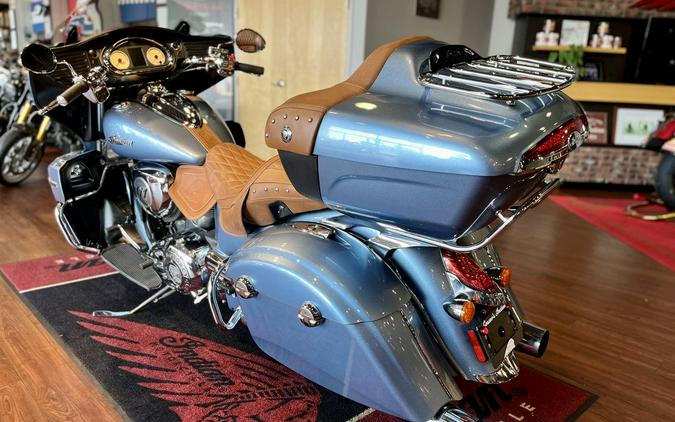 2016 Indian Motorcycle® Roadmaster® Blue Diamond