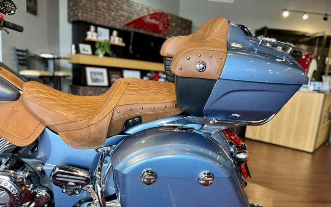 2016 Indian Motorcycle® Roadmaster® Blue Diamond