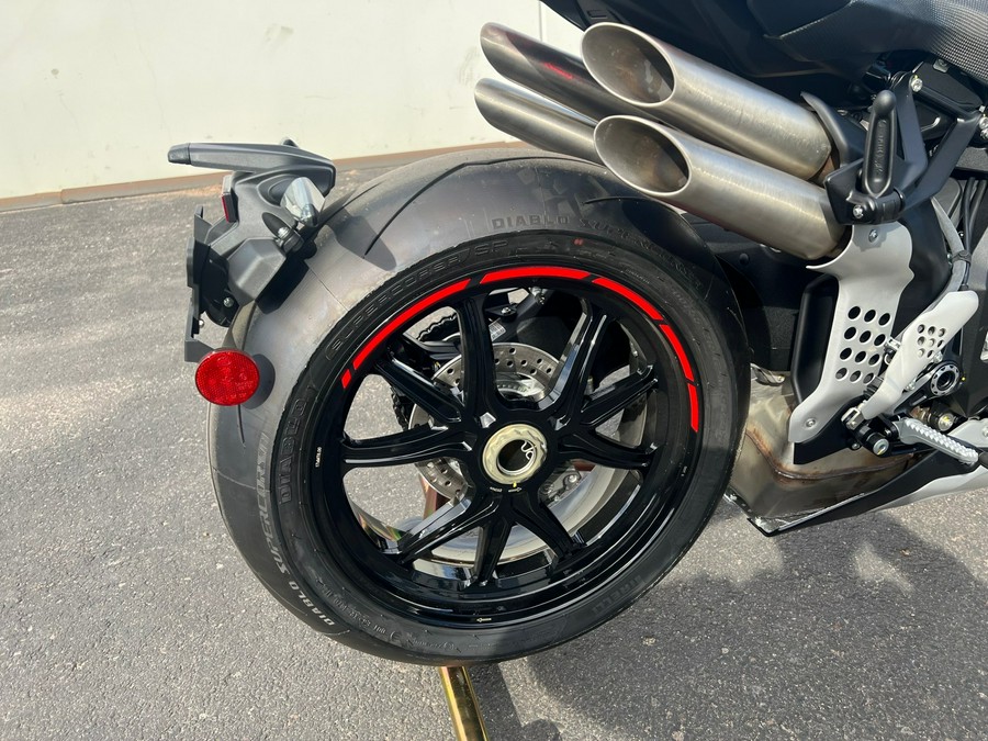 2023 MV Agusta BRUTALE 1000 RR, BLACK