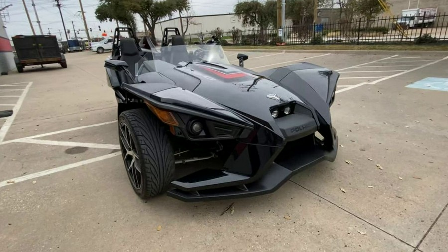 2017 Polaris® Slingshot® SL Black Pearl