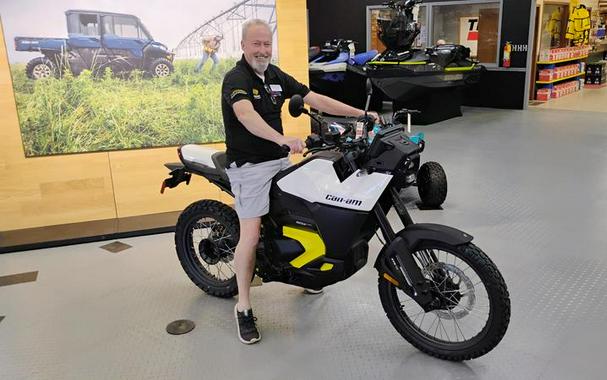 2025 Can-Am® Origin White