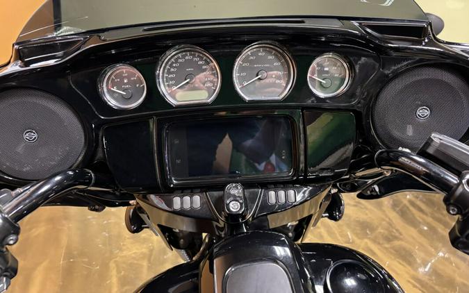 FLHXS 2021 Street Glide® Special