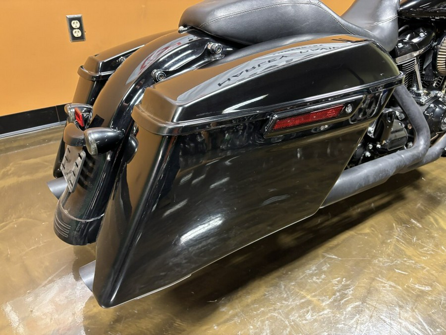 FLHXS 2021 Street Glide® Special