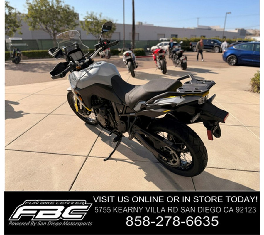 2023 Suzuki V-Strom 800DE