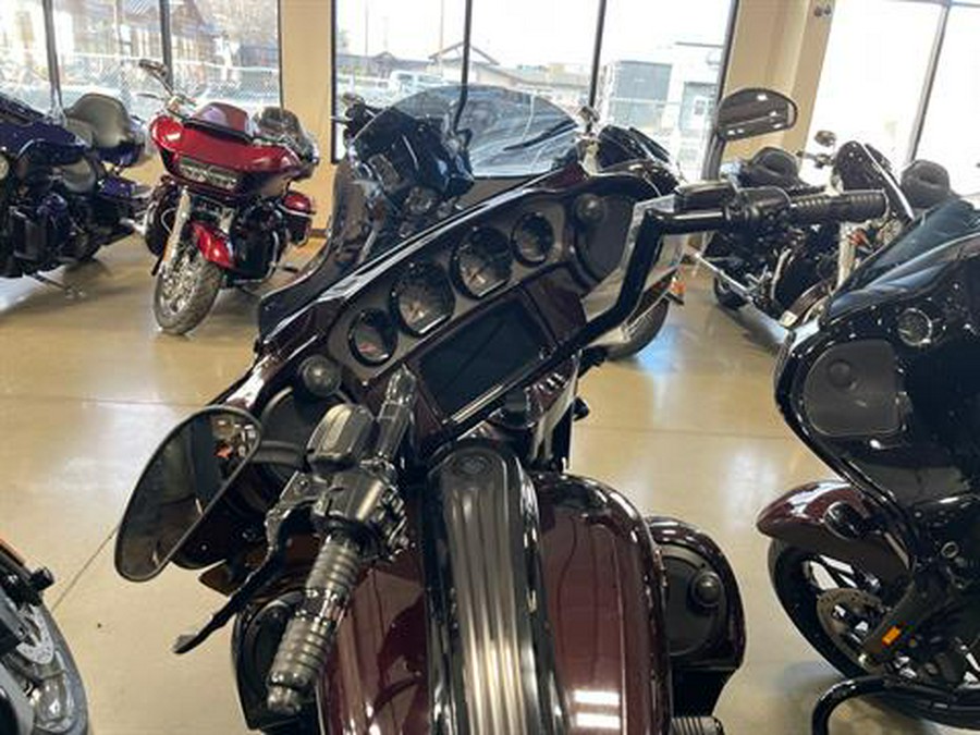 2019 Harley-Davidson CVO™ Street Glide®