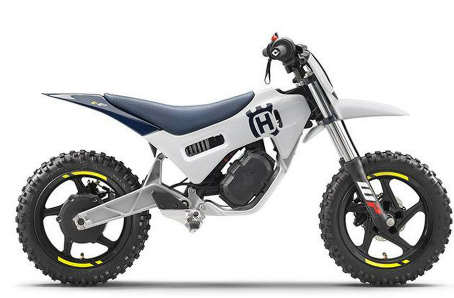 2024 Husqvarna Motorcycles EE-2