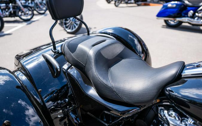 2023 Road Glide® 3 FLTRT