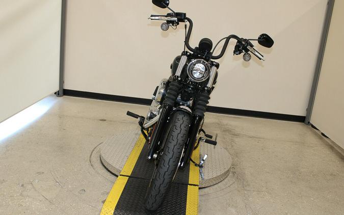 Used 2025 Harley-Davidson Street Bob Cruiser FXBB Motorcycle For Sale In Miami, Florida