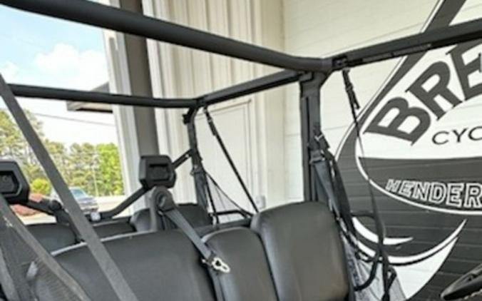 2026 Can-Am® Defender MAX HD7