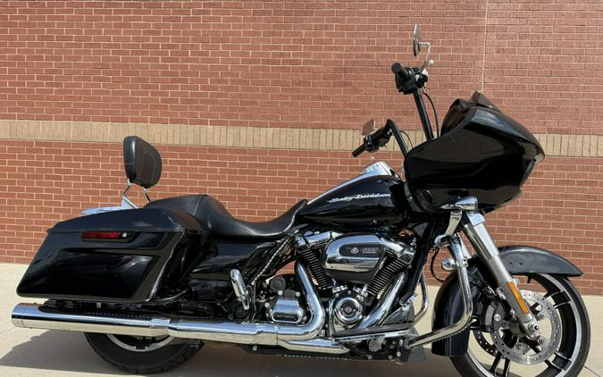2019 Harley-Davidson® Road Glide® Vivid Black