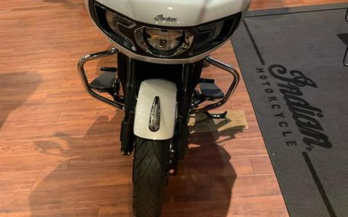 2024 Indian Motorcycle Challenger® Limited with PowerBand Audio Package