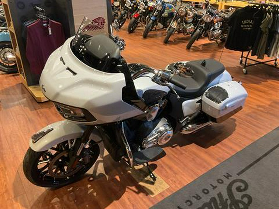 2024 Indian Motorcycle Challenger® Limited with PowerBand Audio Package