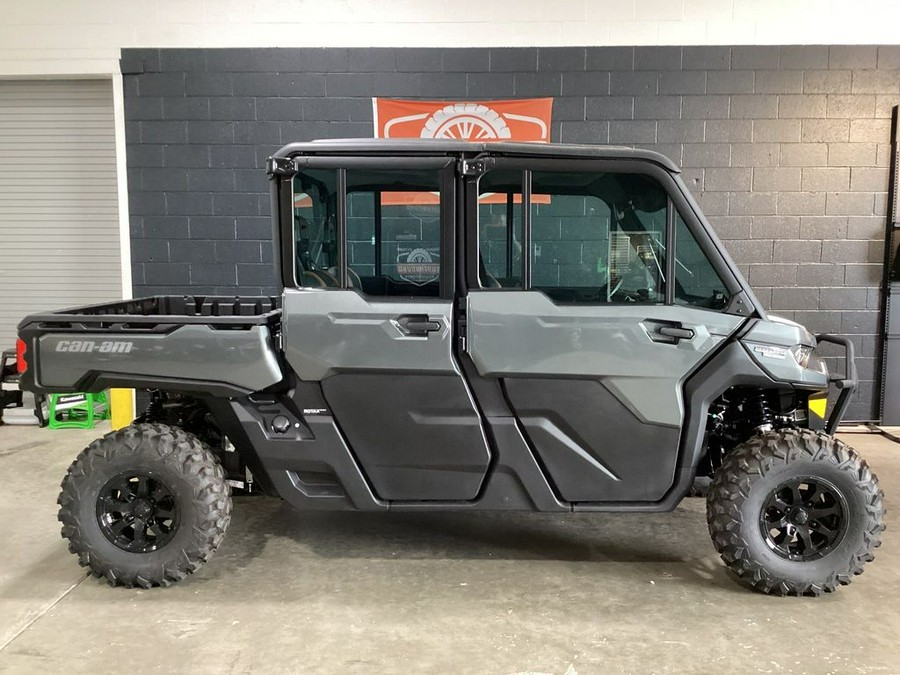 2024 Can-Am™ Defender MAX Limited HD10