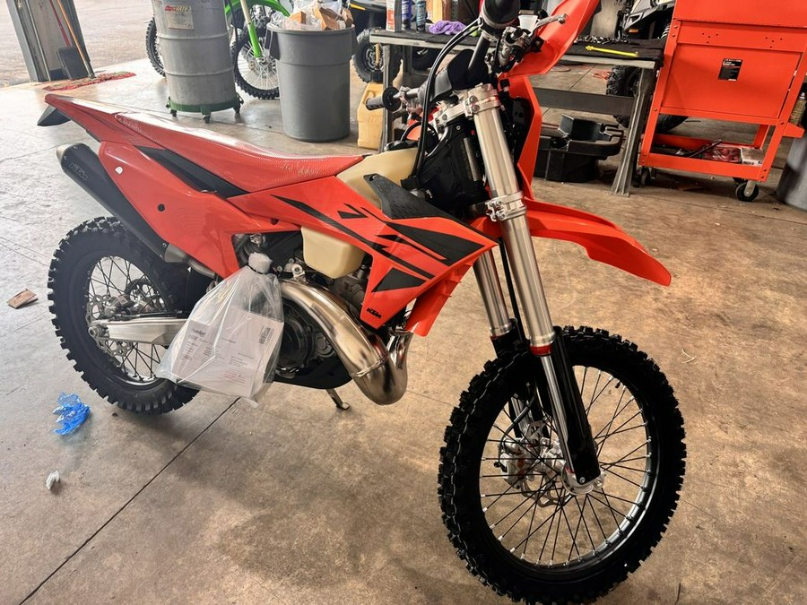 2025 KTM 300 XC-W