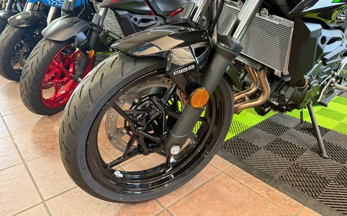 2025 Kawasaki Z500 ABS