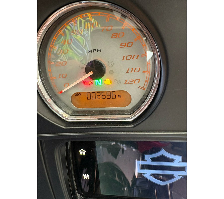 2020 Harley-Davidson Street Glide® Base