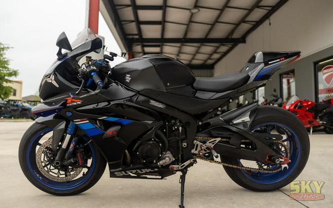 2017 Suzuki GSX-R1000R