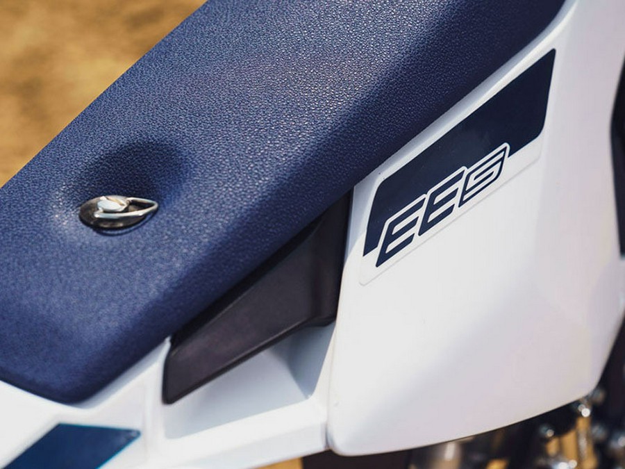 2024 Husqvarna Motorcycles EE 5
